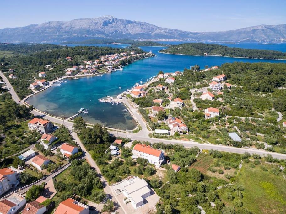 Villa Kora - Luxury Holiday Apartments Lumbarda Kültér fotó
